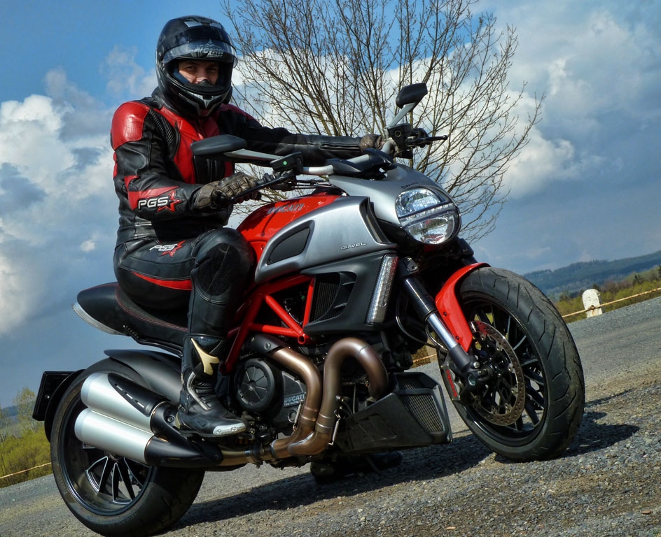 Testovací den Milín – Ducati Diavel